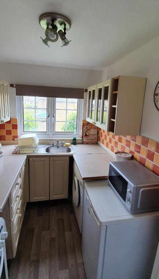 Beautiful 1 Bedroom Cottage With Courtyard. Deal Eksteriør billede